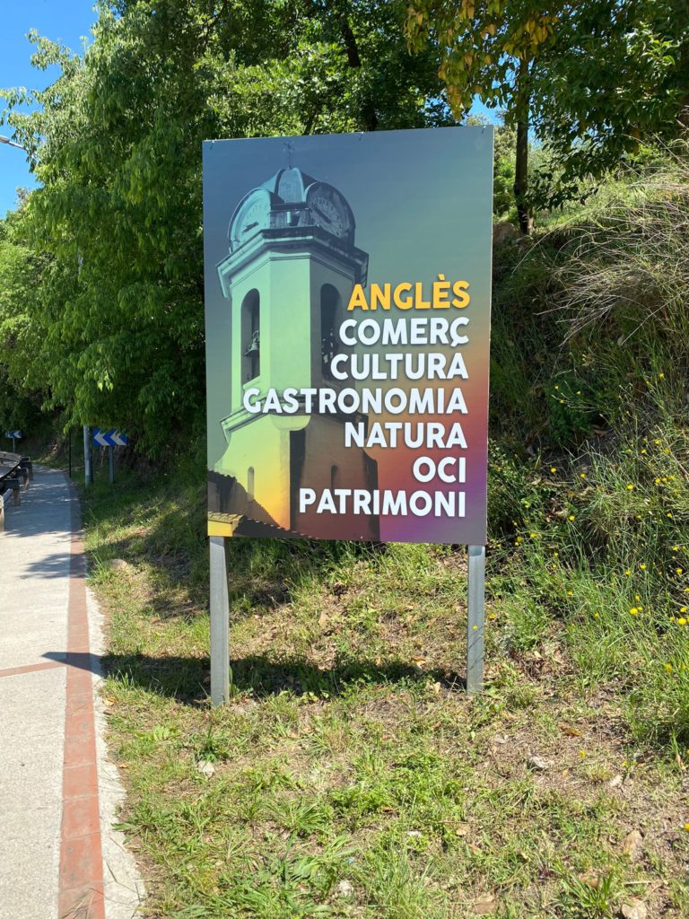 Cartelleres informatives dels valors culturals i patrimonials d’Anglès