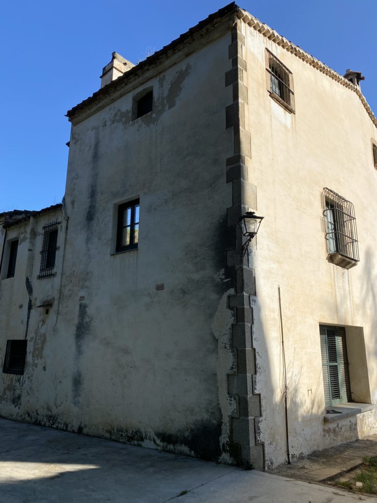 Estudi històric i arquitectònic del Mas Serra (Cabrera de Mar, el Maresme)