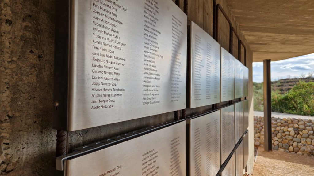 Senyalització de l'Espai de dignificació de Camposines