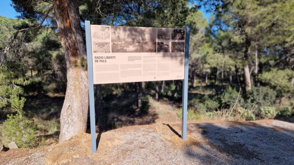 Cartellera de Radio Liberty de Pals